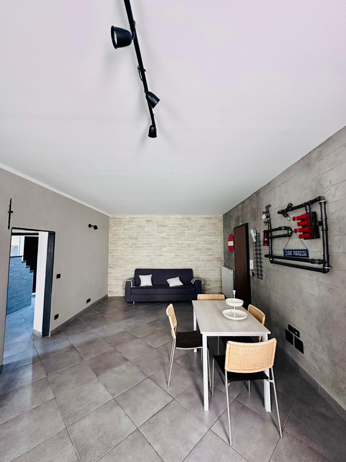 A bright home a few minutes from the sea